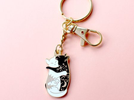 Hugging Cats Keychain For Discount